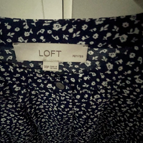 Loft Dress - Picture 3 of 3